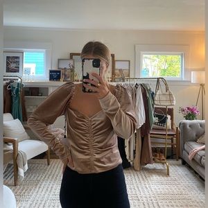 ASTR VELVET RUCHED TOP- M